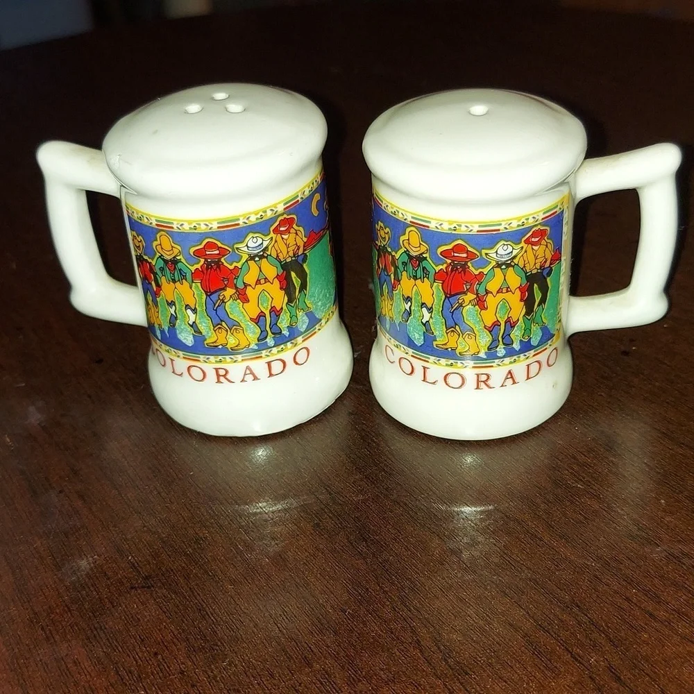 Colorado salt and pepper shakers